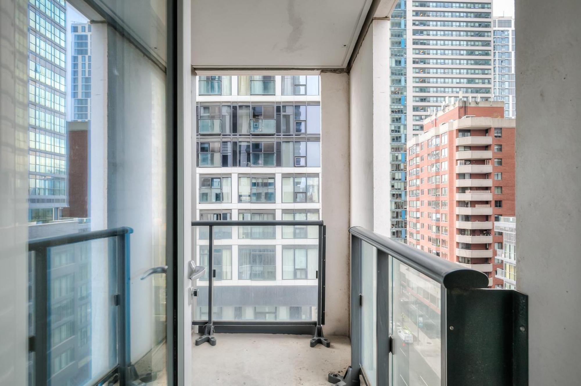 Panorama Suites Downtown Toronto Luaran gambar